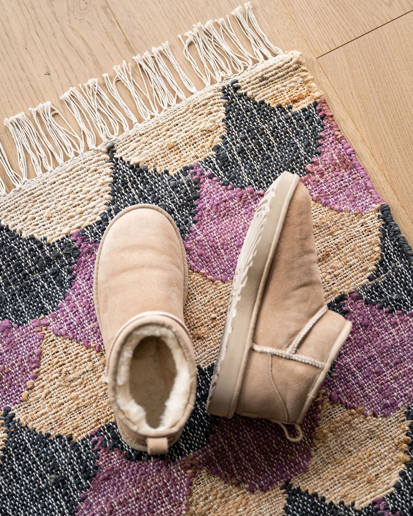 Scallop Handwoven Rug